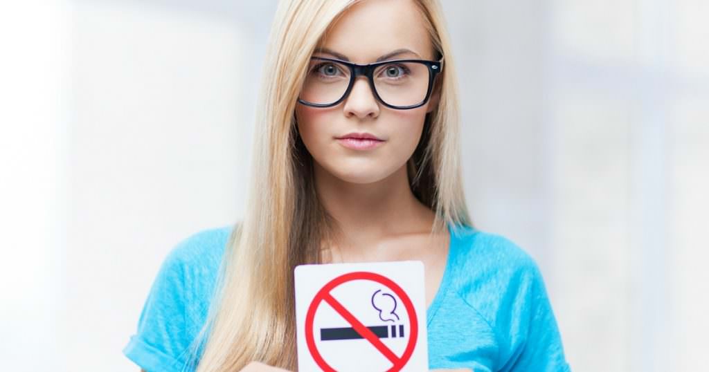 Foghúzás utáni dohányzás – Mennyire káros?
